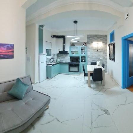 Full Apartment Near Kato Patissia Atenas Exterior foto