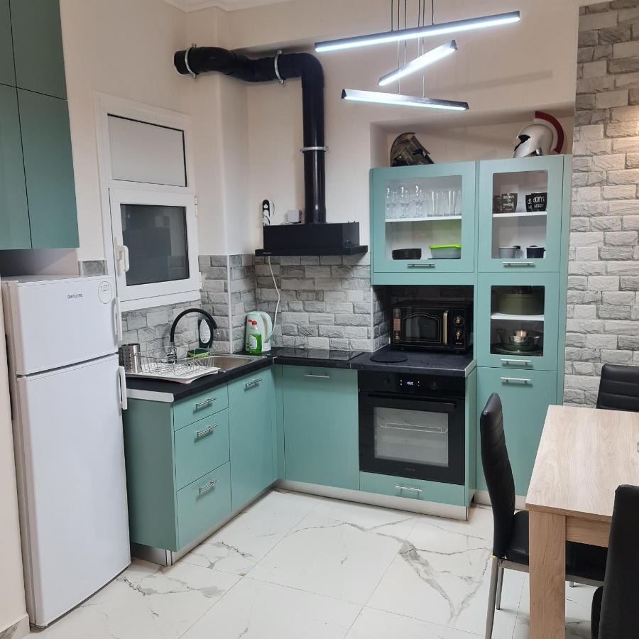 Full Apartment Near Kato Patissia Atenas Exterior foto