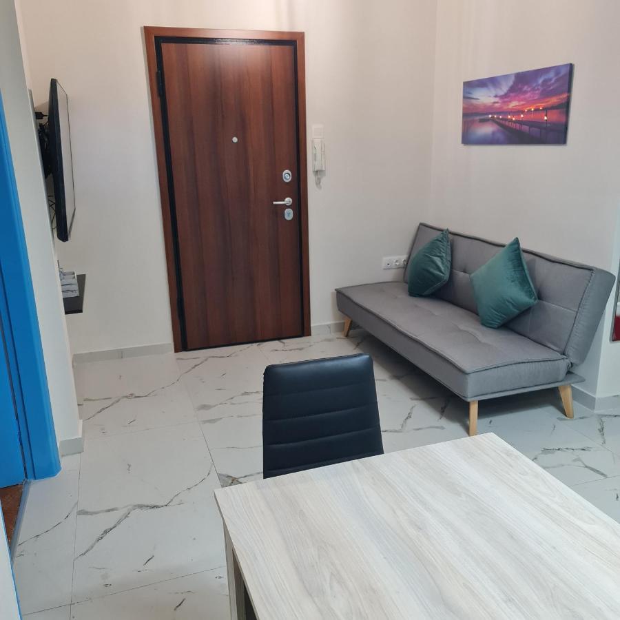 Full Apartment Near Kato Patissia Atenas Exterior foto